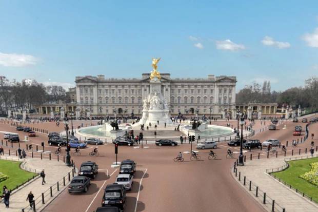 What we're not due to get currently - a segregated cycle lane in front of Buckingham Palace